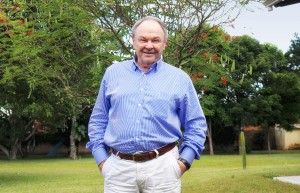 Pe. José Romualdo Degasperi assume a presidência do 5º melhor grupo educacional do Brasil.