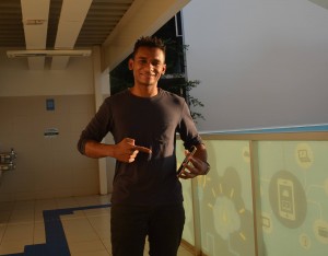 Estudante de Sistemas de Informação da Católica do Tocantins cria aplicativo para celular.