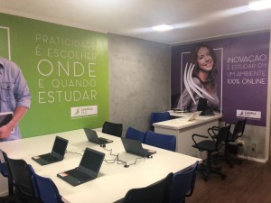Educação a distância com a qualidade, professores e diploma da Universidade Católica de Brasília.